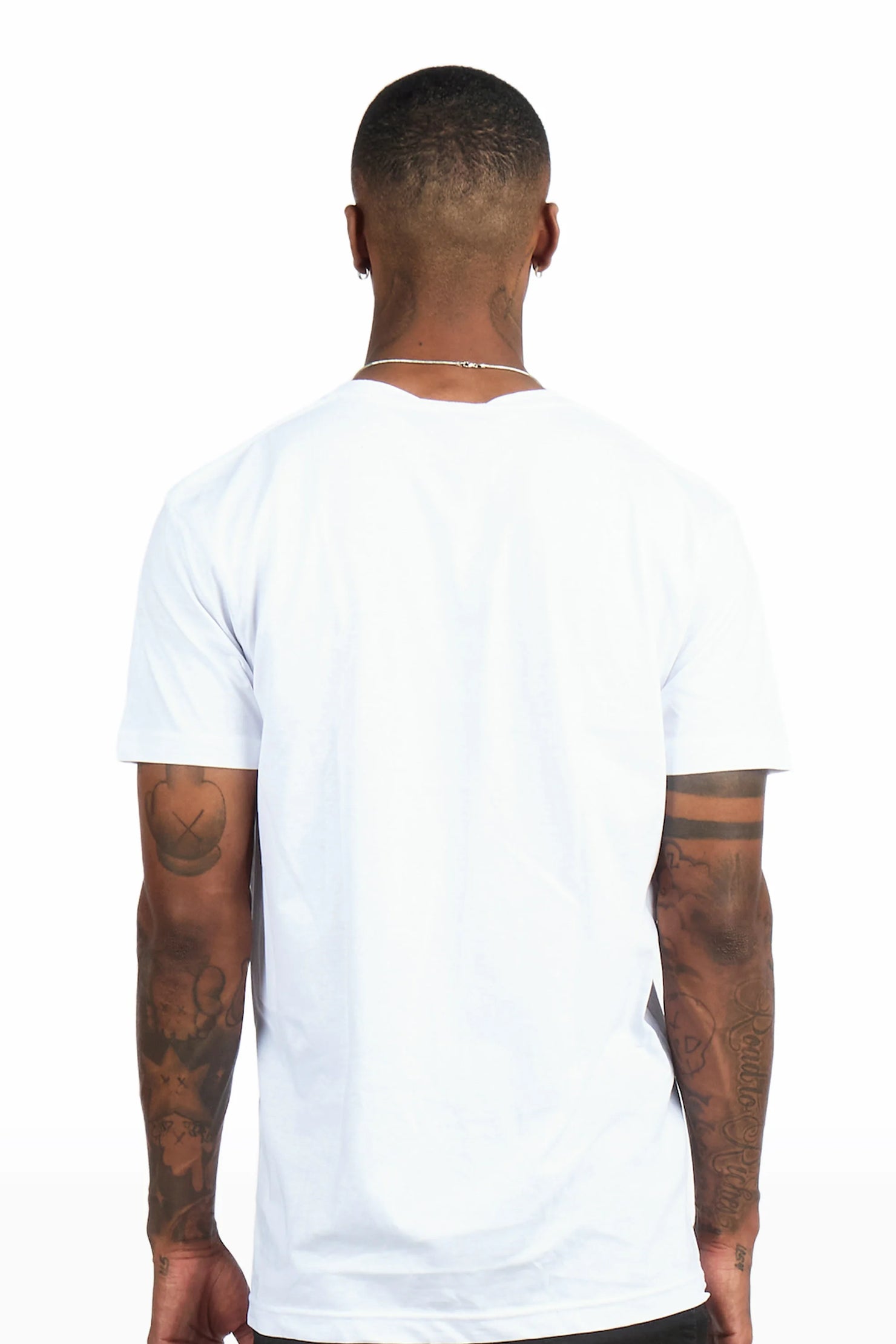 Xirel White Oversized Graphic T-Shirt