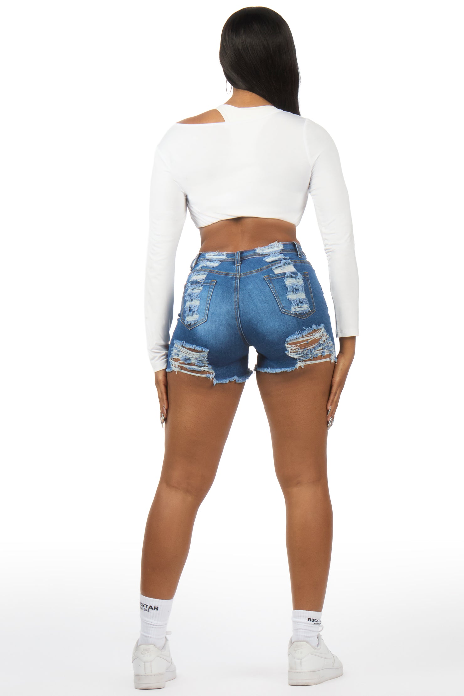 Wynetta Med. Wash Distressed Denim Short