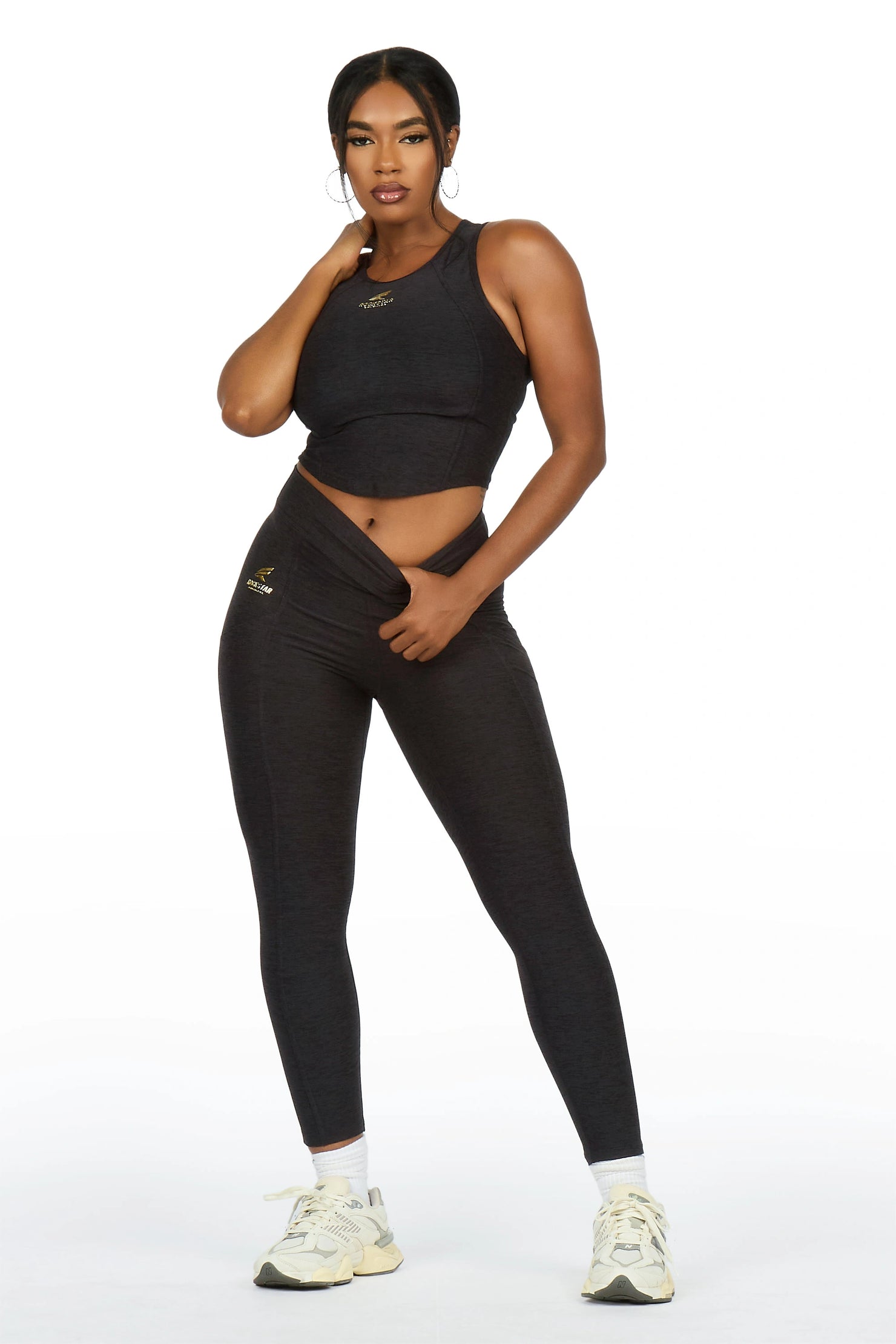 Laveta Black Tank Active Set