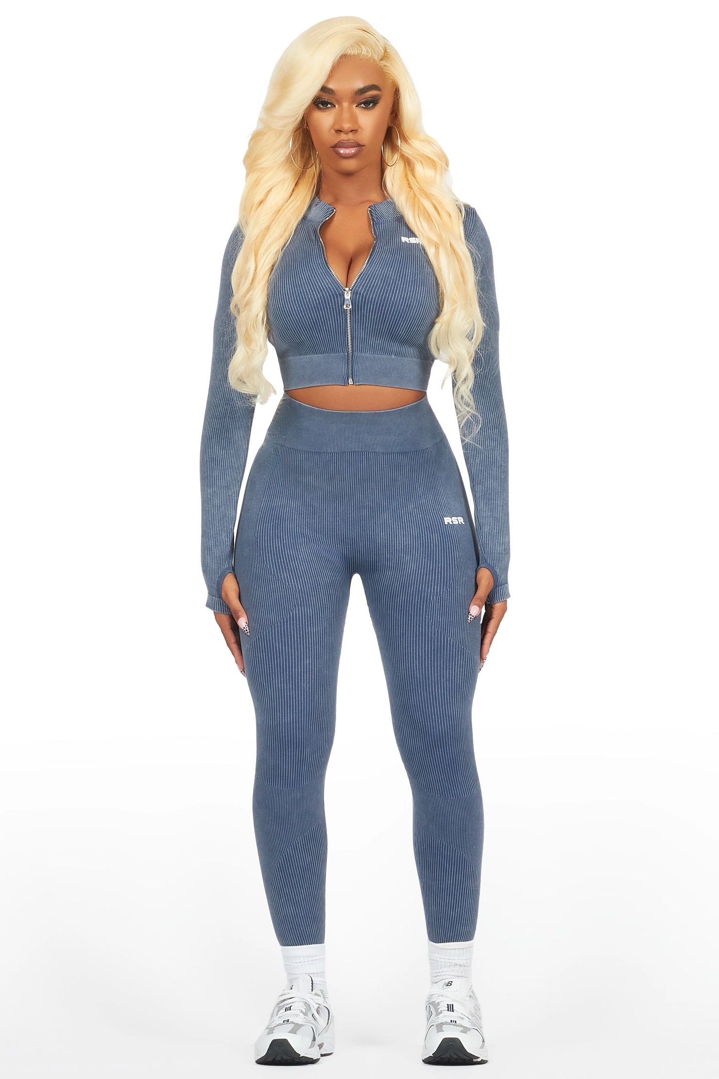 Keseana Navy Active Set