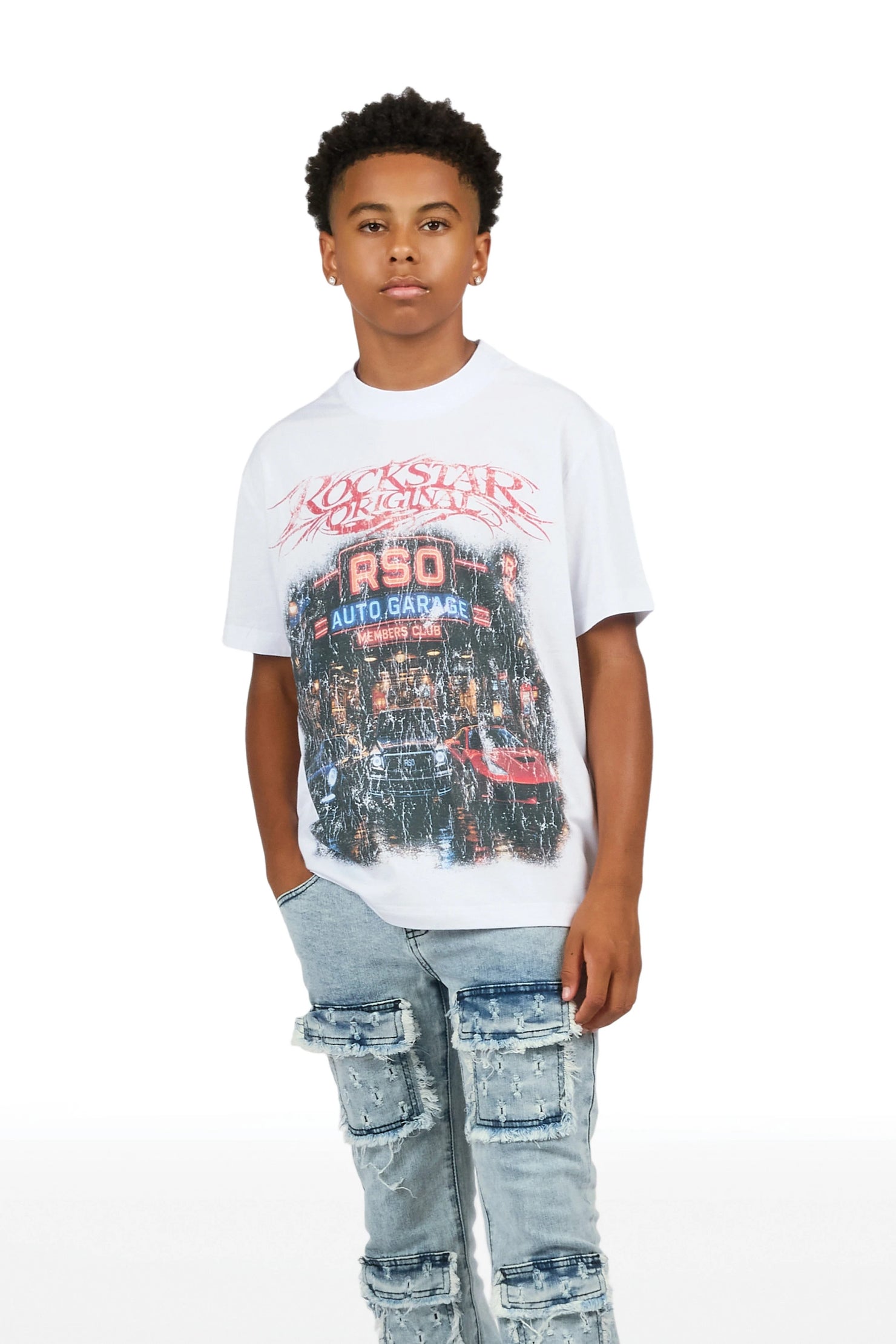 Boys Aarav White Graphic T-Shirt