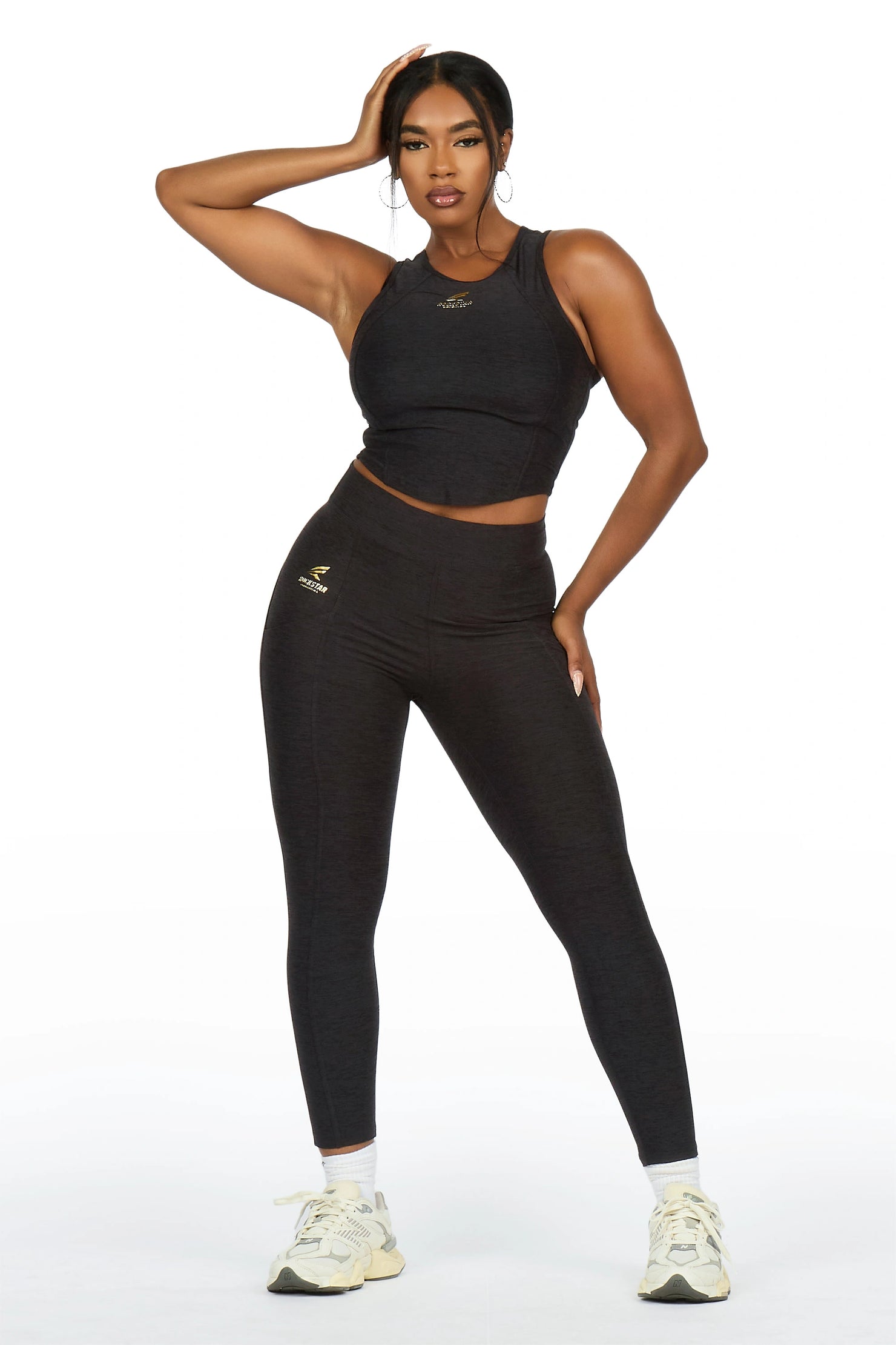 Laveta Black Tank Active Set