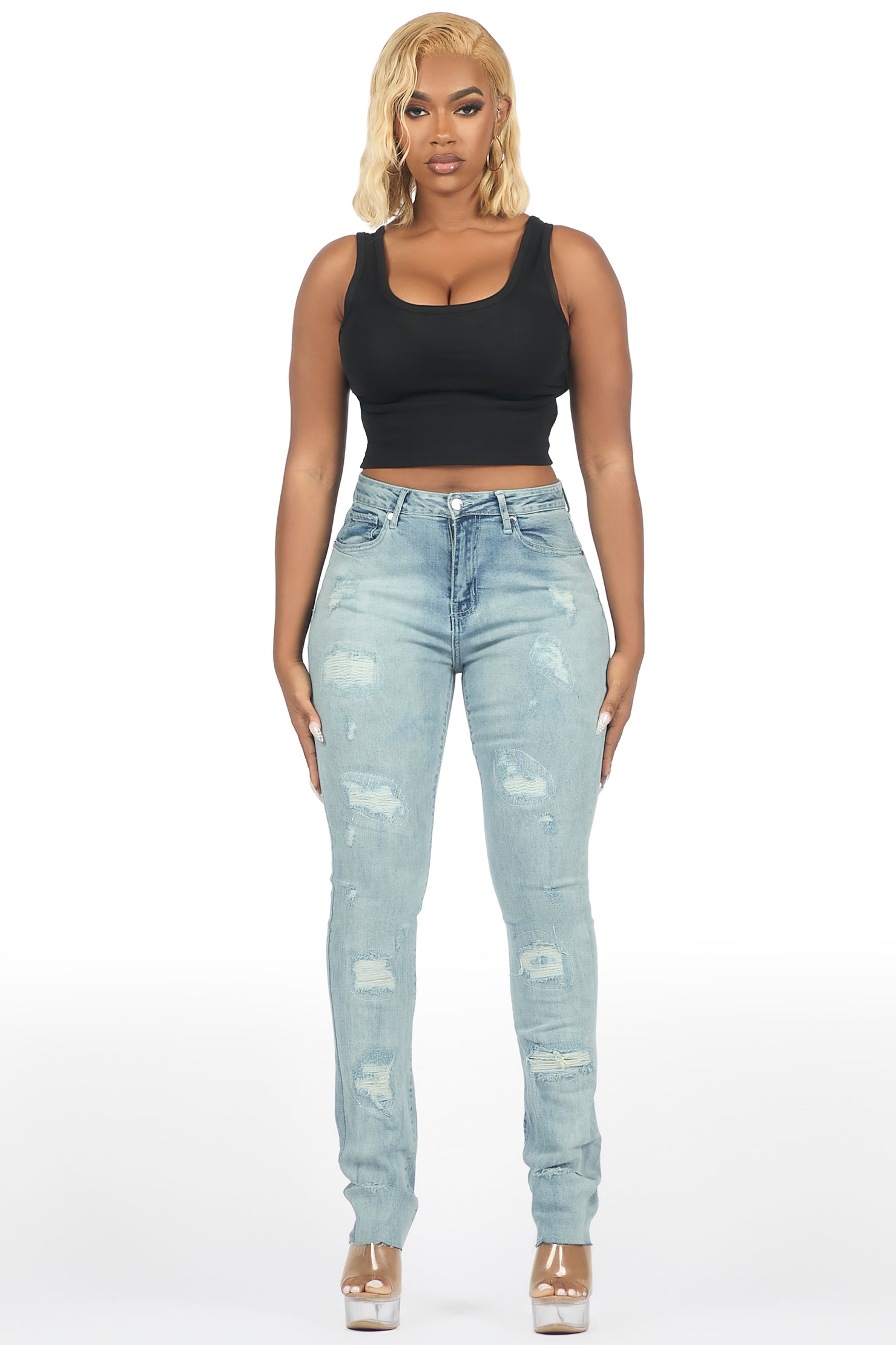 Teranique Light Wash Distressed Skinny Jean
