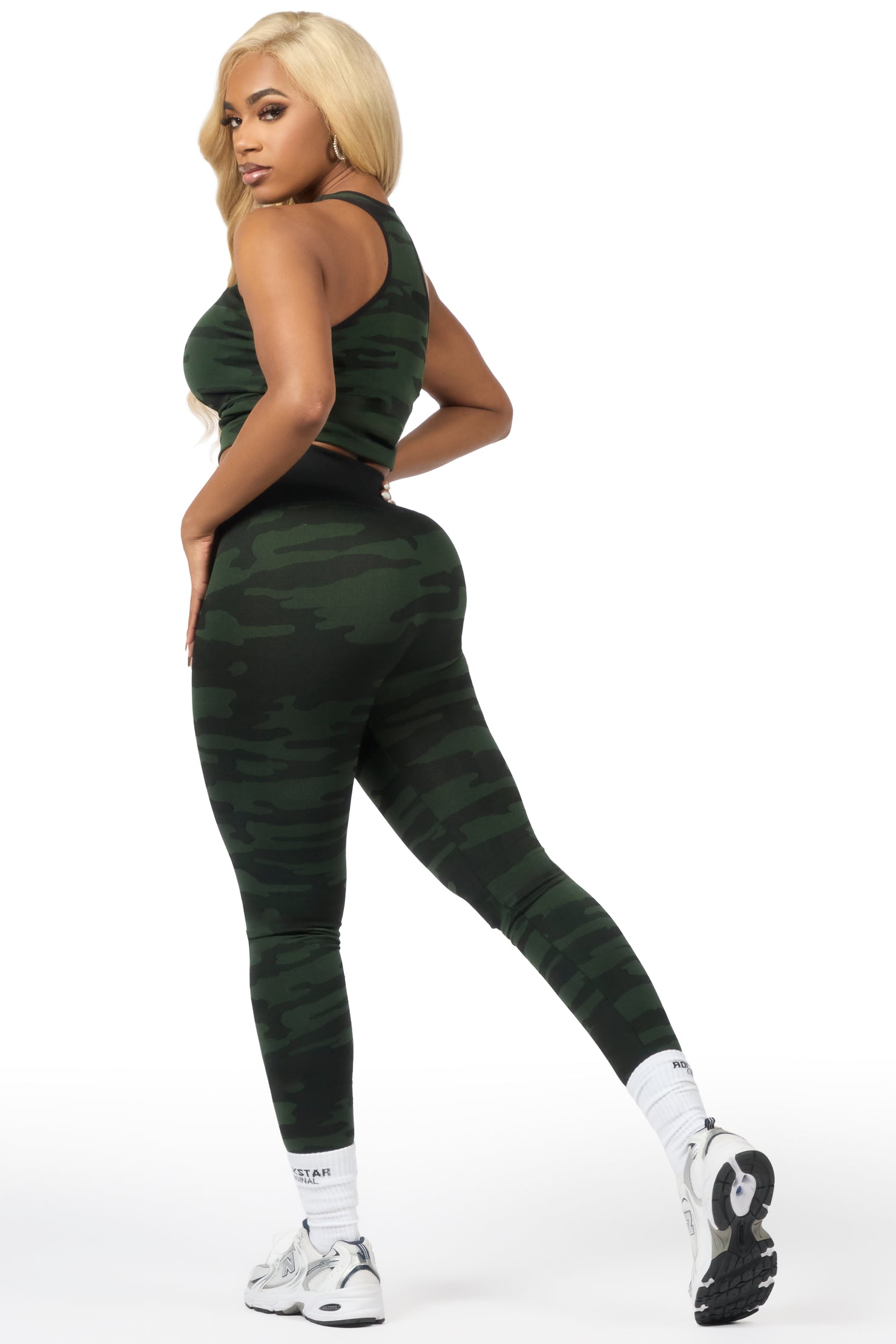 Camry Green Camo Tank Active Set