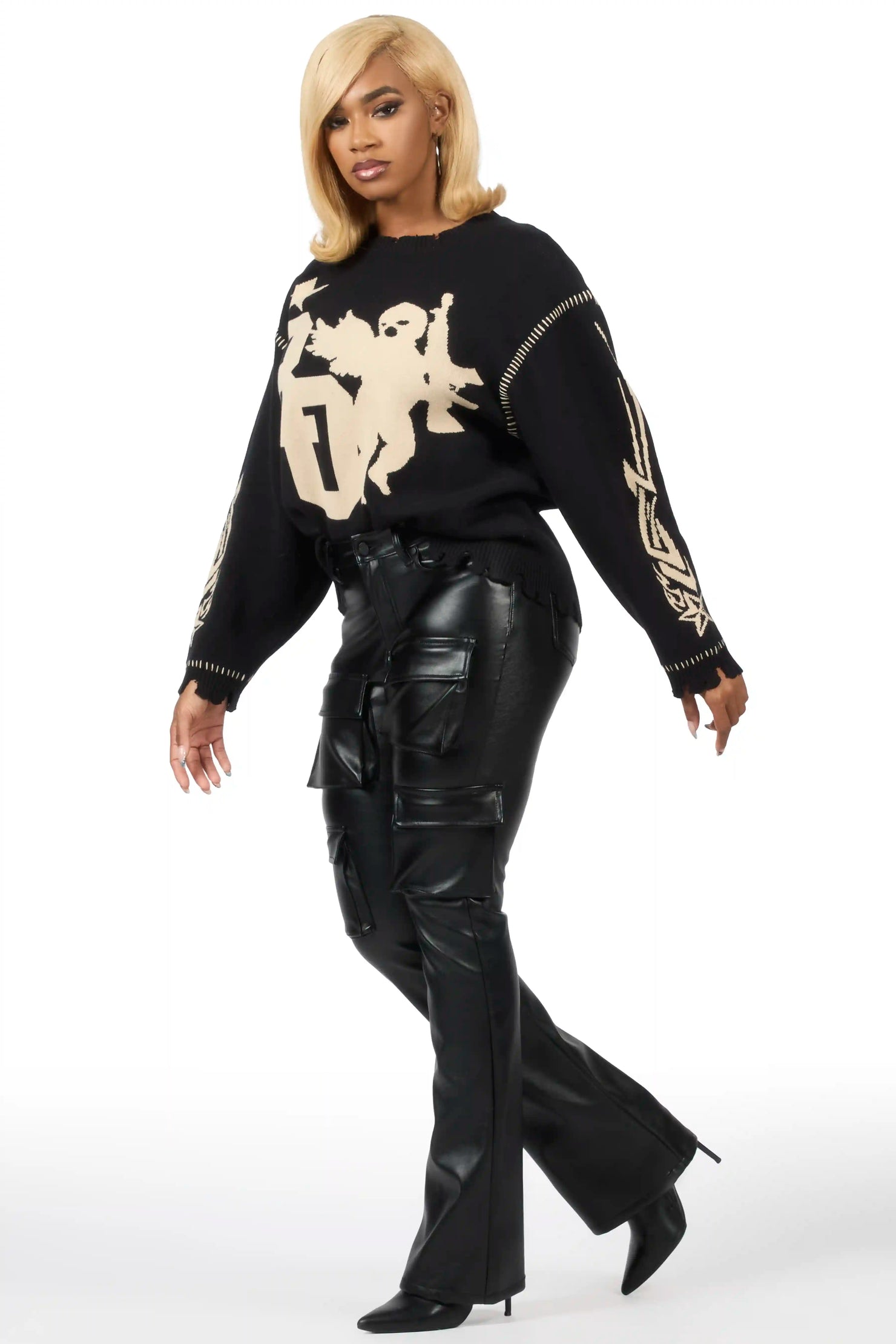Arkesha Black Crewneck Sweatshirt