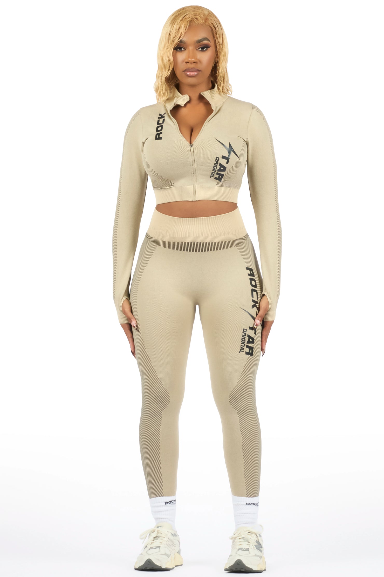 Areani Beige Active Set