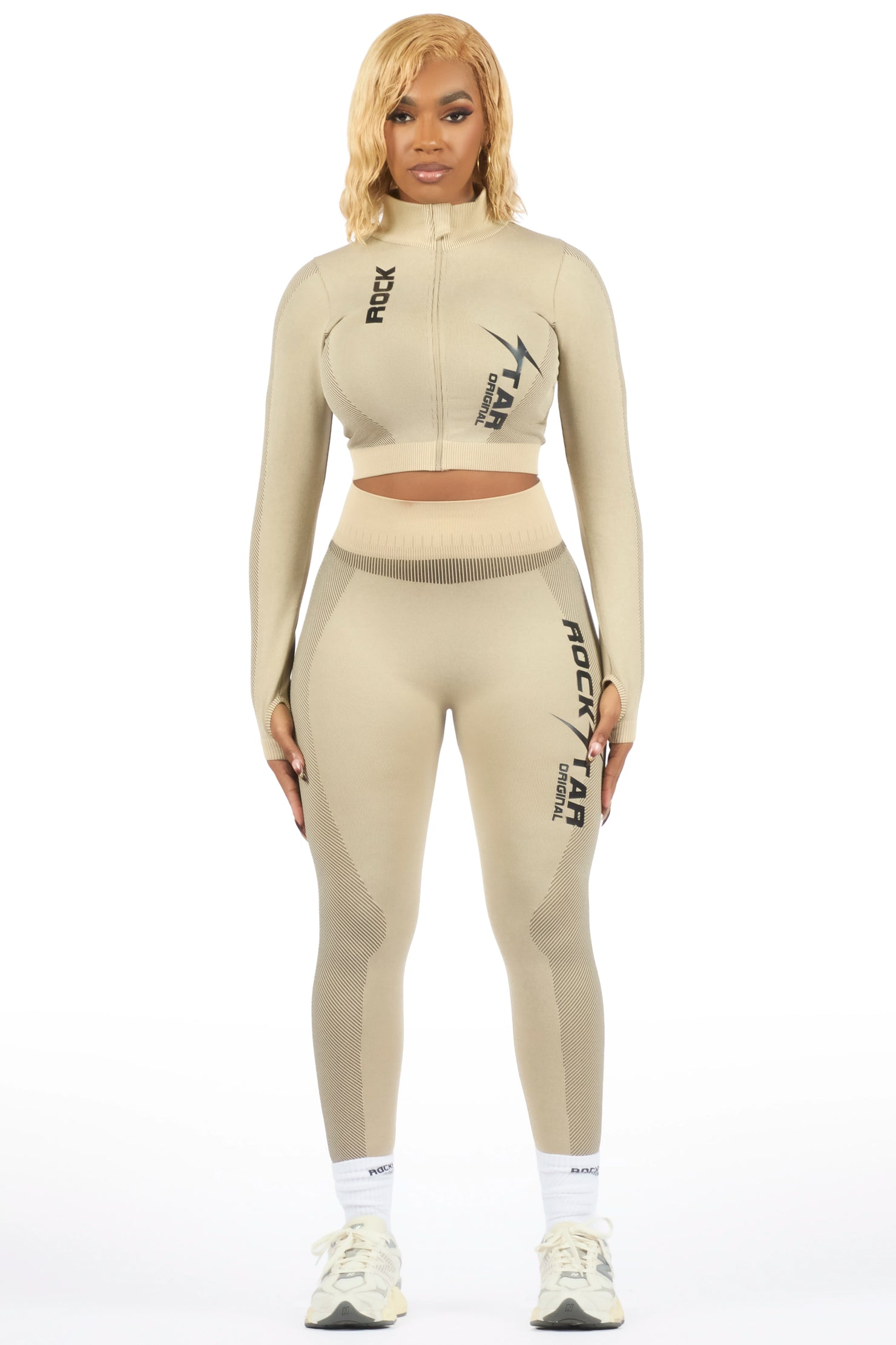 Areani Beige Active Set
