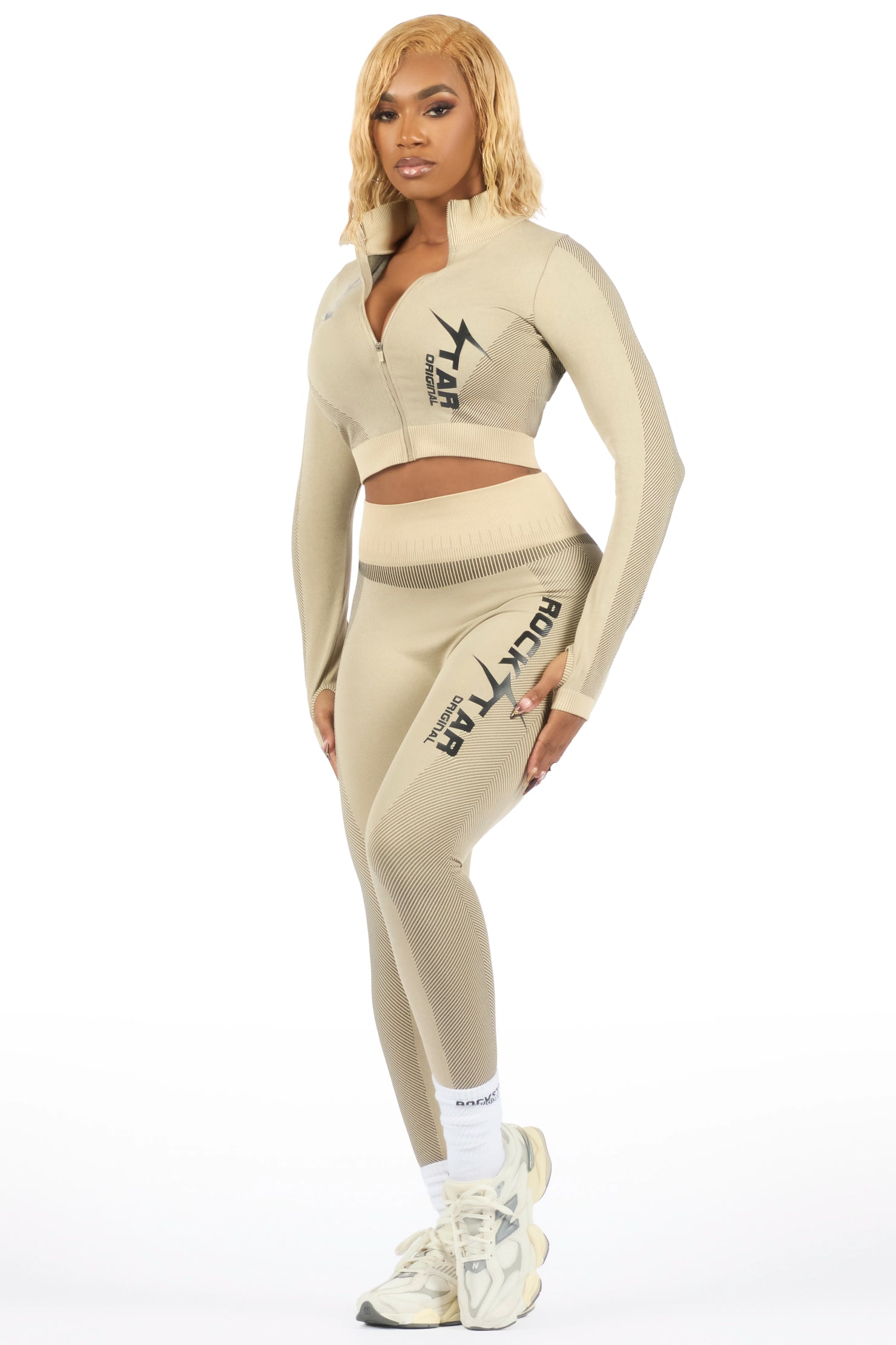 Areani Beige Active Set