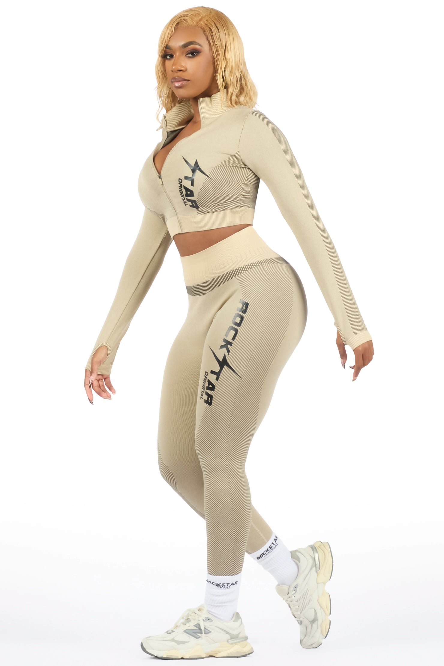 Areani Beige Active Set