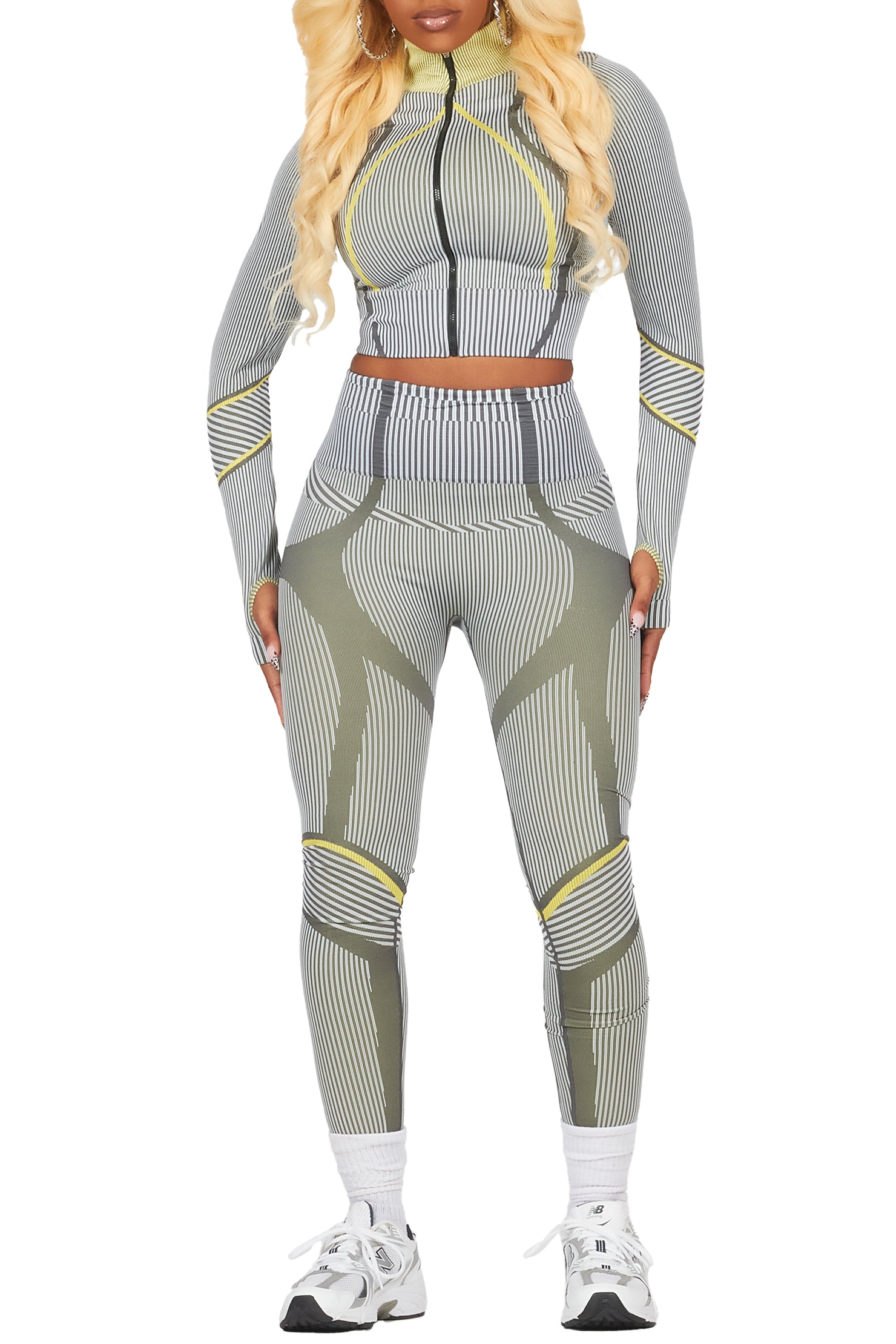 Derriana Charcoal Active Set