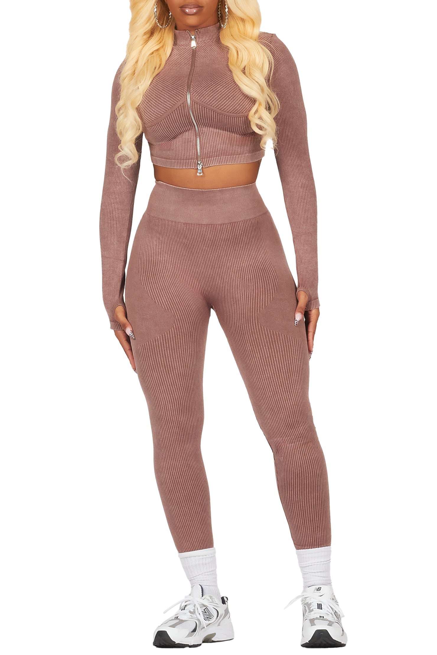 Chrystal Brown Active Set