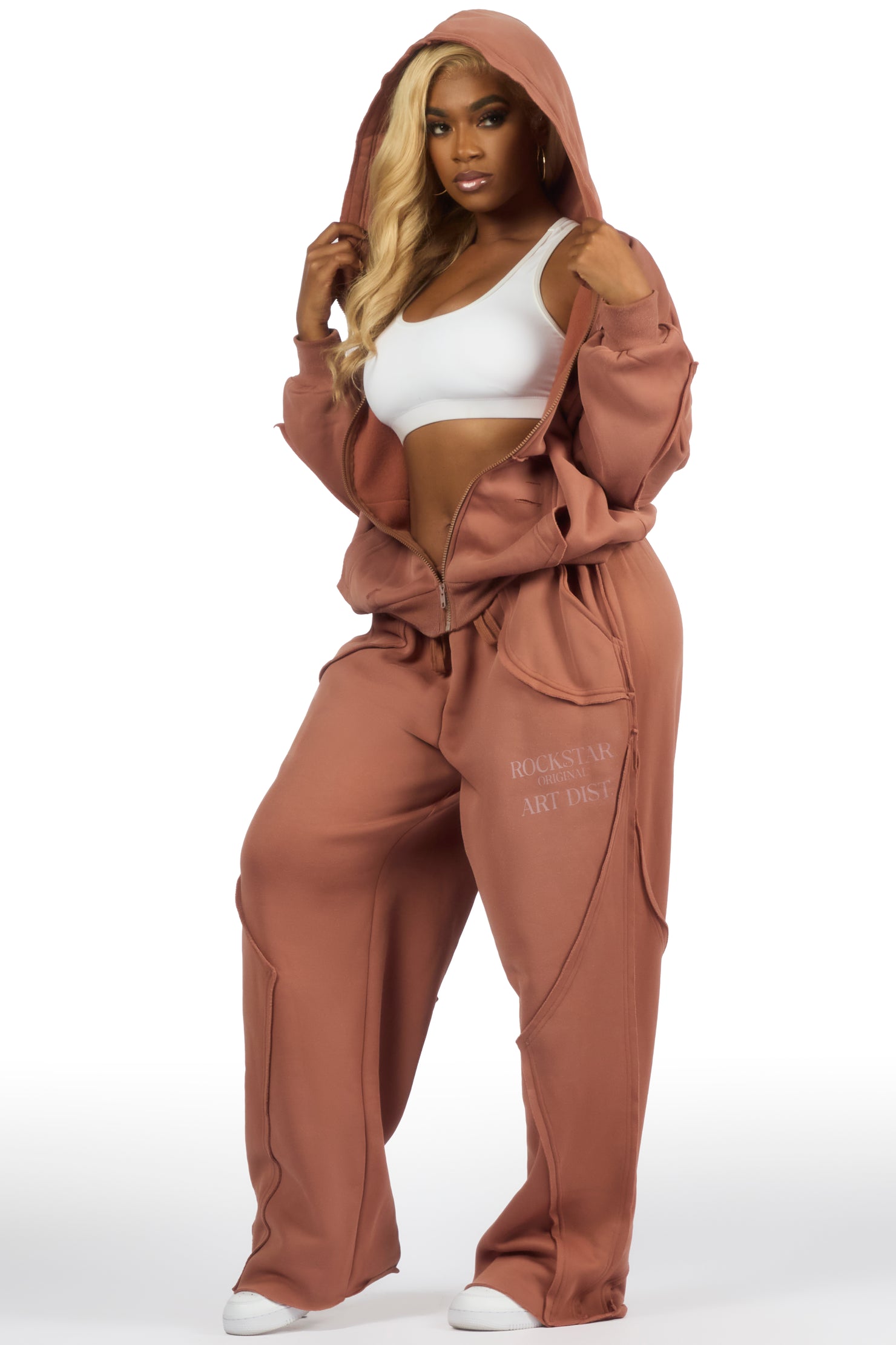 Jernyra Mocha Oversized Track Set