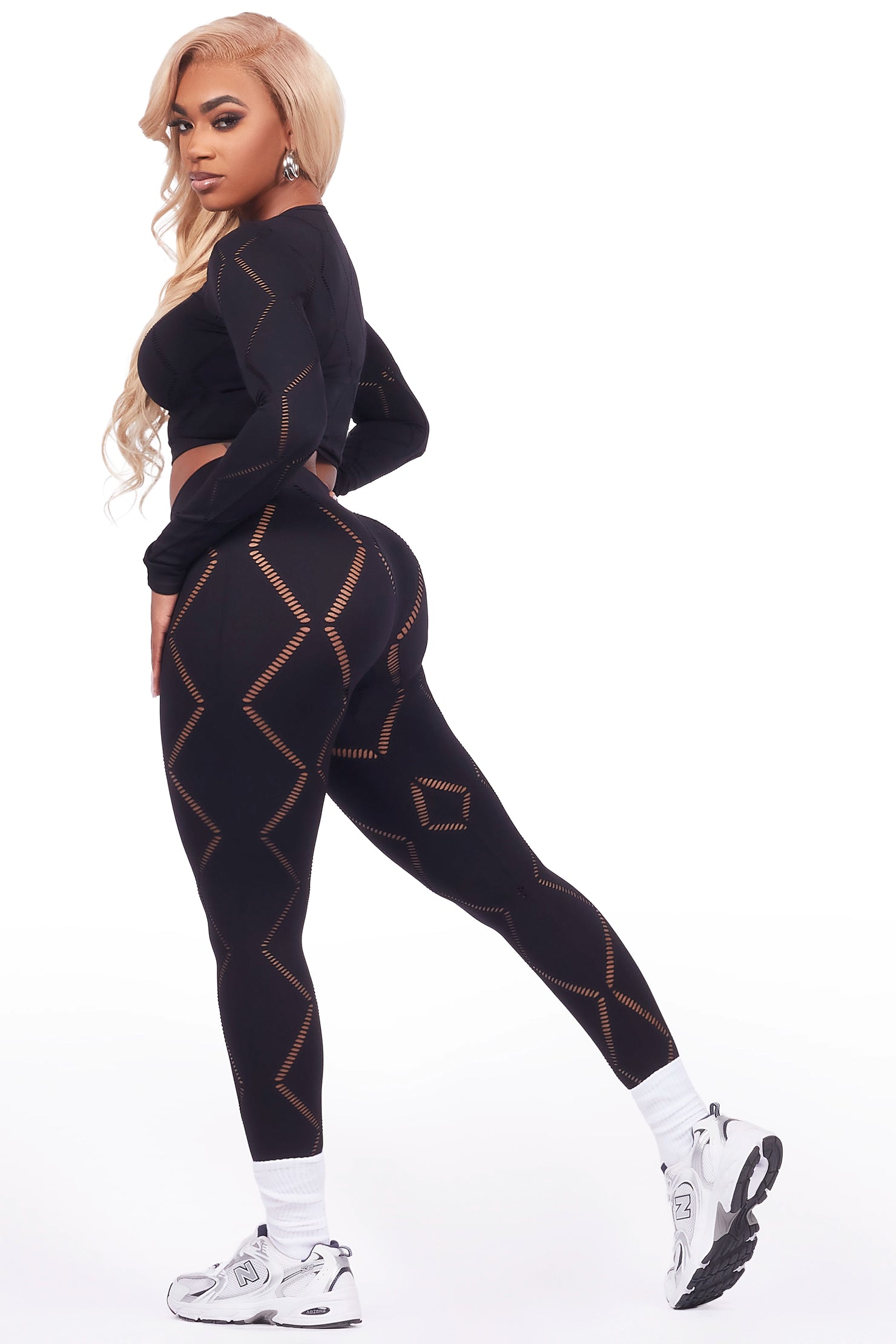 Nikkiya Black Active Set