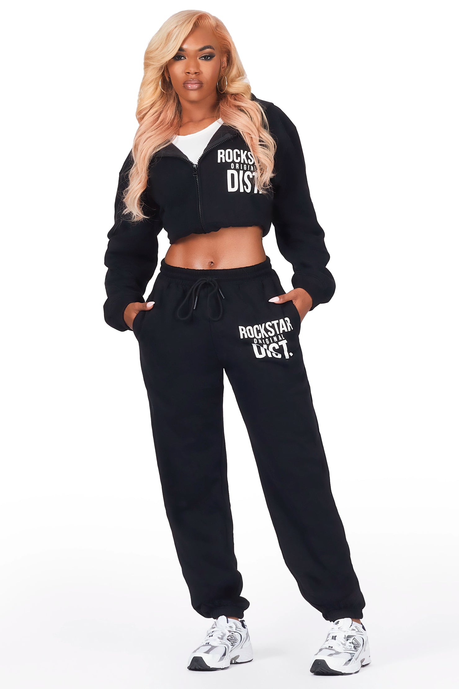 Daylia Black Art Dist. Oversized Trackset