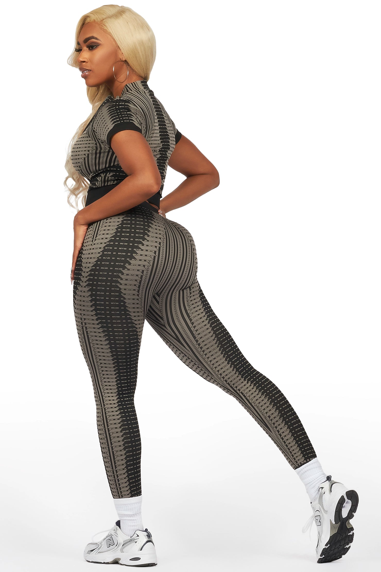 Mesha Charcoal Short Sleeve Active Set