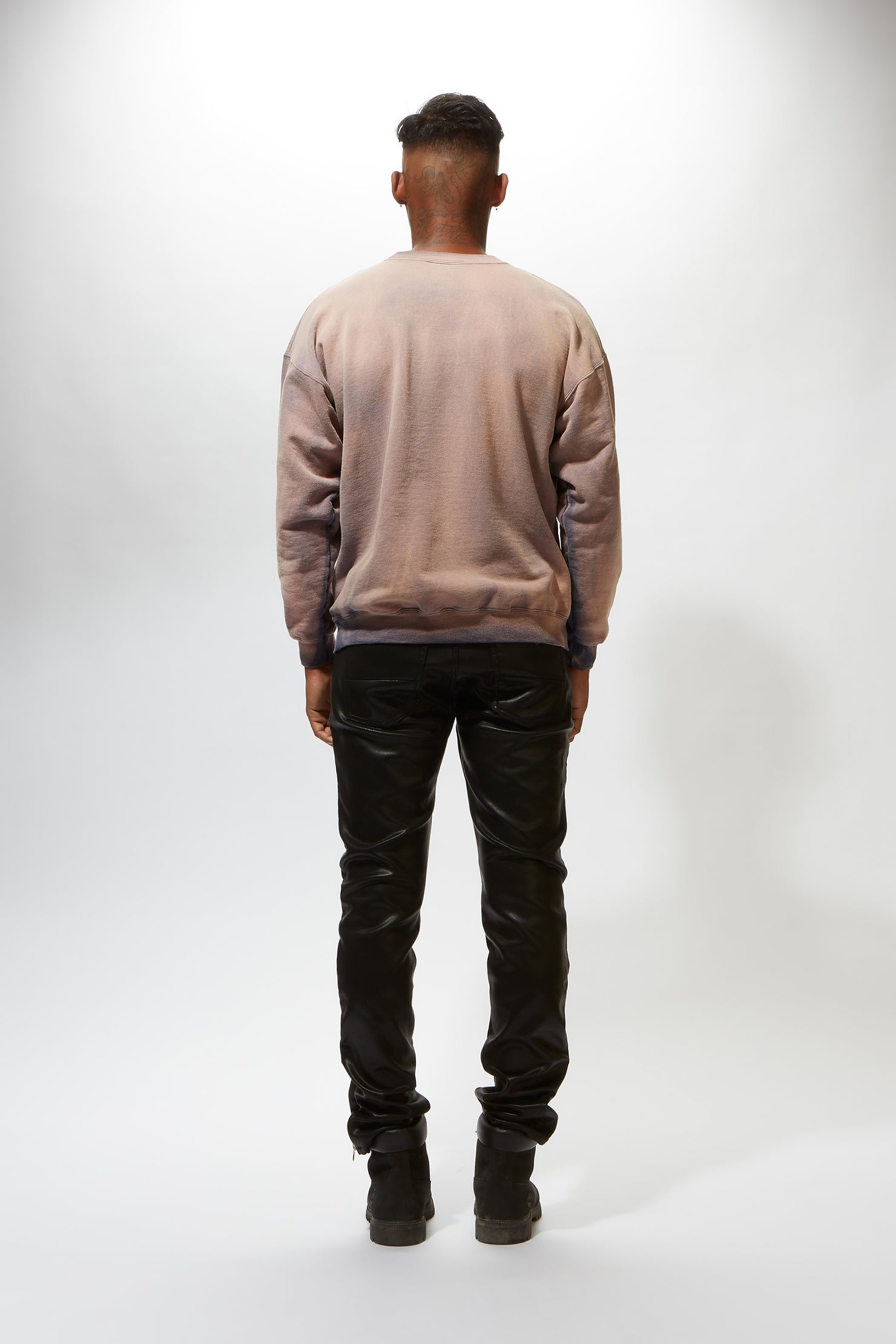 Telly Wine Graphic Crewneck